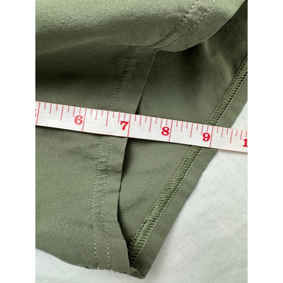 Gymshark Arrival Shorts Medium Olive Green 7 Inch Inseam - Picture 8 of 11